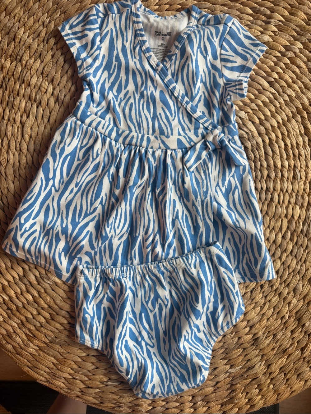 Diane Von Furstenberg x Target Set